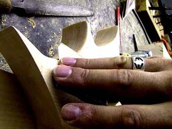 14_sanding_the_bodyedges2