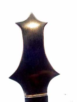66_new_headstock_shining_in_the_sun