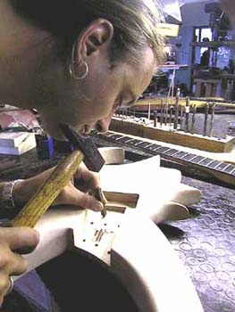 a100_hammering_model_name_and_serial_number_body_and_neck